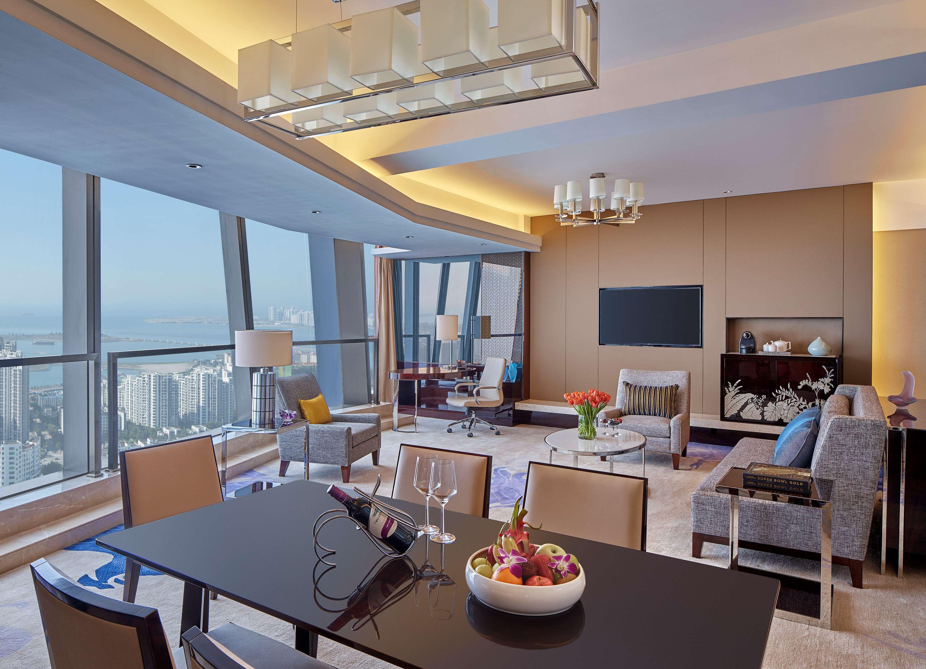 Hilton Haikou Хайкоу Екстериор снимка