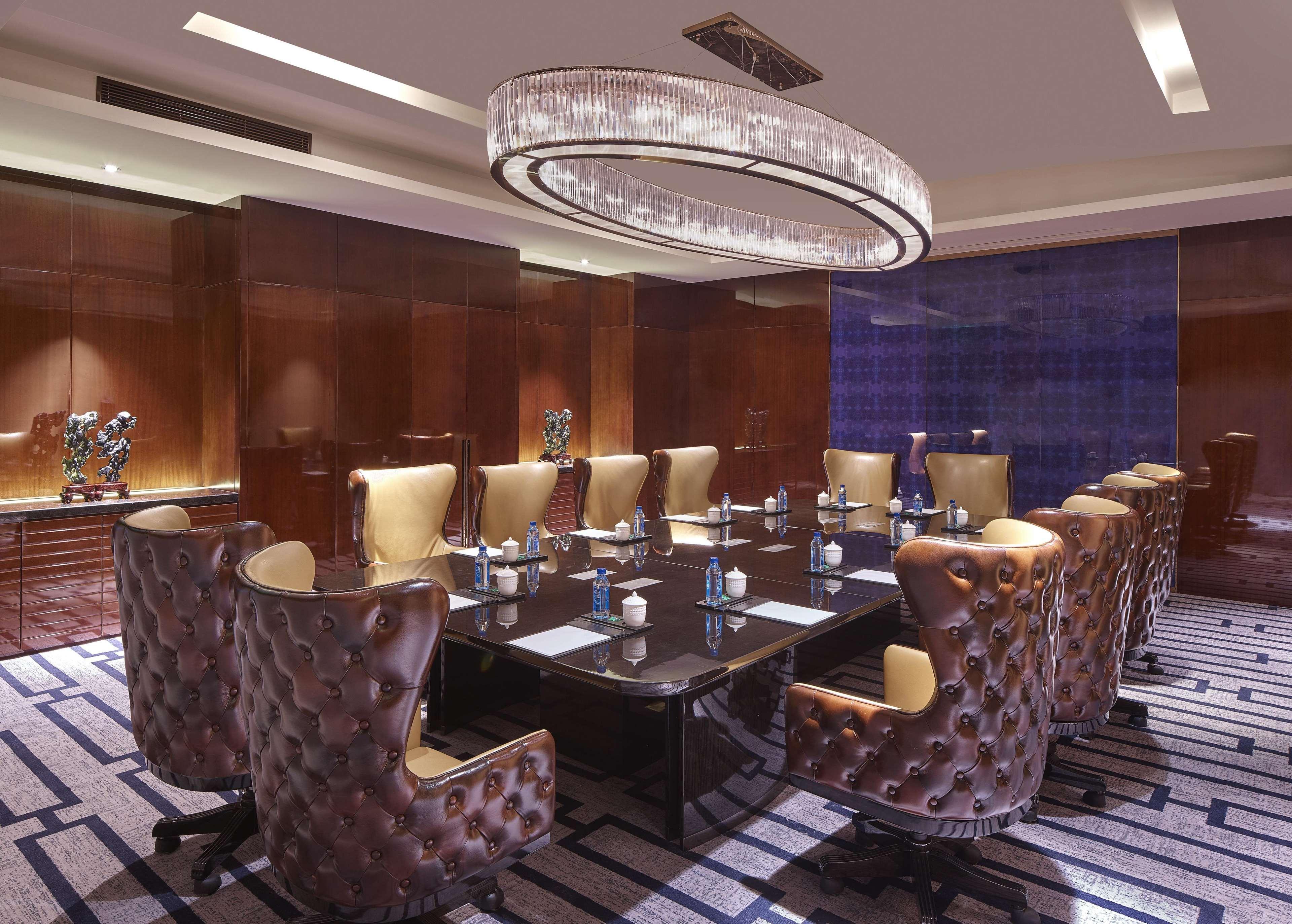 Hilton Haikou Хайкоу Екстериор снимка